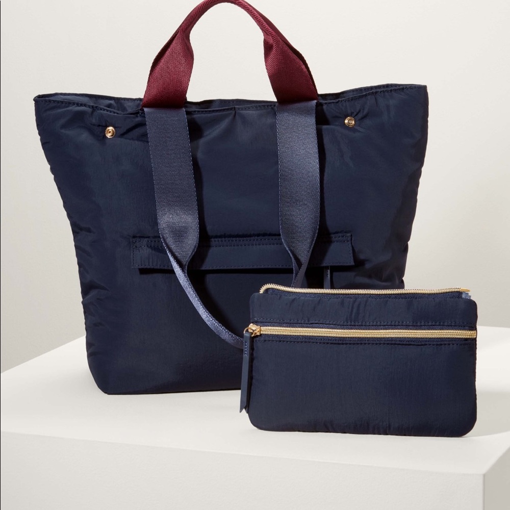 LIKE NEW Stella & Dot Zip It Convertible Tote with additional strap (shown)